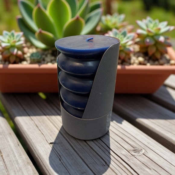 Better Homes And Gardens Blue Pillar Candle for home decor - Picture 3 of 4